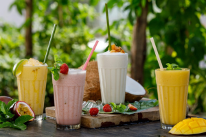 Pineapple Coconut Lime Smoothie