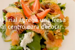 High-Protein Mediterranean Salad Bowl